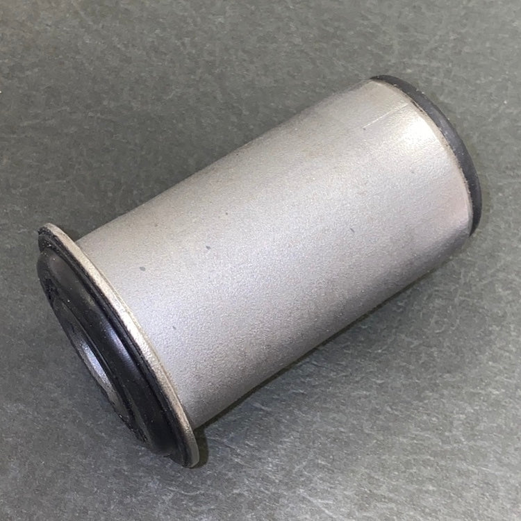 8 each- Bushing Sleeve, Control Bracket; Hummer ; 12506949 5365015663907 869370
