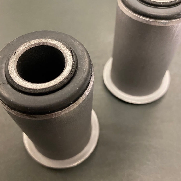 8 each- Bushing Sleeve, Control Bracket; Hummer ; 12506949 5365015663907 869370