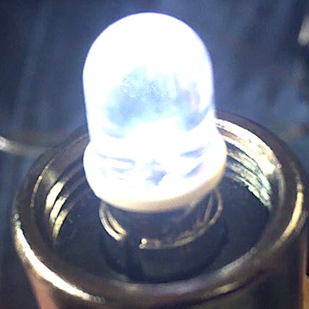 10 each - LED 24V T10 BA9S Bayonet WHITE Instrument Dash Panel Bulb ; HL306W-2