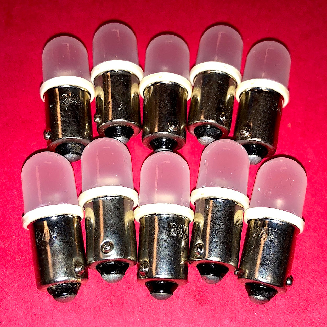 10 each - LED 24V T10 BA9S Bayonet WHITE Instrument Dash Panel Bulb ; HL306W-2
