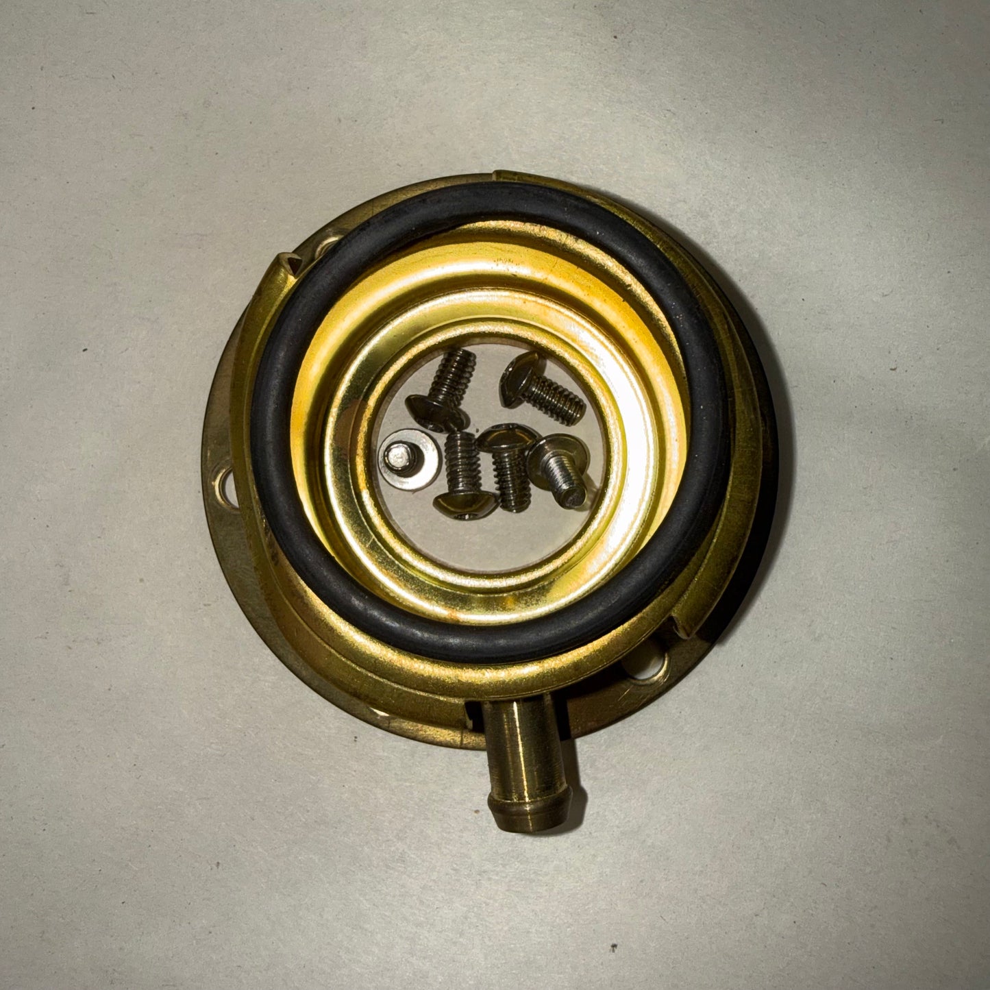 BRASS NECK FOR TANK , RADIATOR , OVERFLOW ; BN1-OR1-HW6USA Humvee ; 12340061 2930012565350 5596079