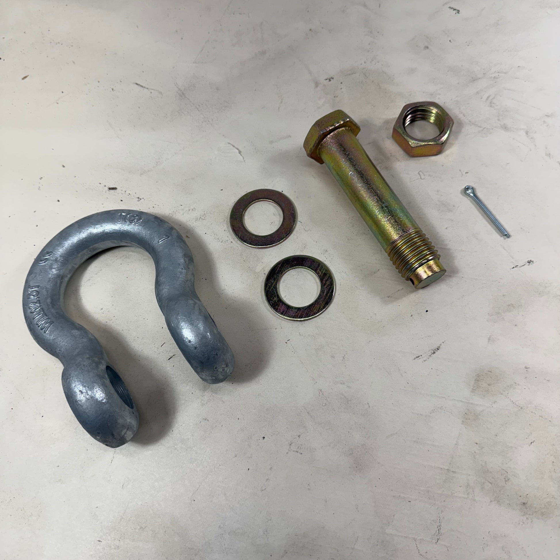 LIFT SHACKLE ASM. 12.5T; M113 M548 etc.; 4030-01-369-7612 12381884 M854AG