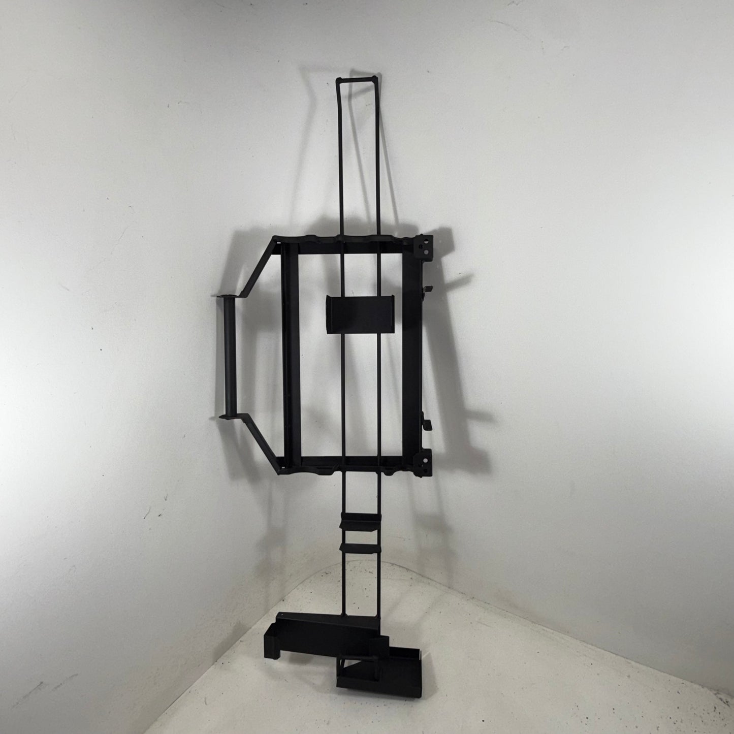 Tray/Rack, Pioneer Tool (no hardware) 2540-01-2223-3749 12340289 5583301 5578503-R