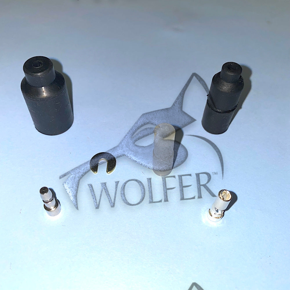Shell / Connector Kit (Male & Female){14 gauge} Military Vehicles ; 7760598 KIT-7017