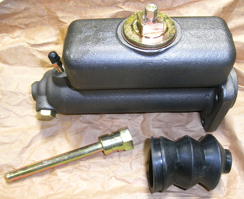 MASTER CYLINDER ; M939 5TON ; 7411070 MC390803 101199R91 KC6080 2530-00-741-1070