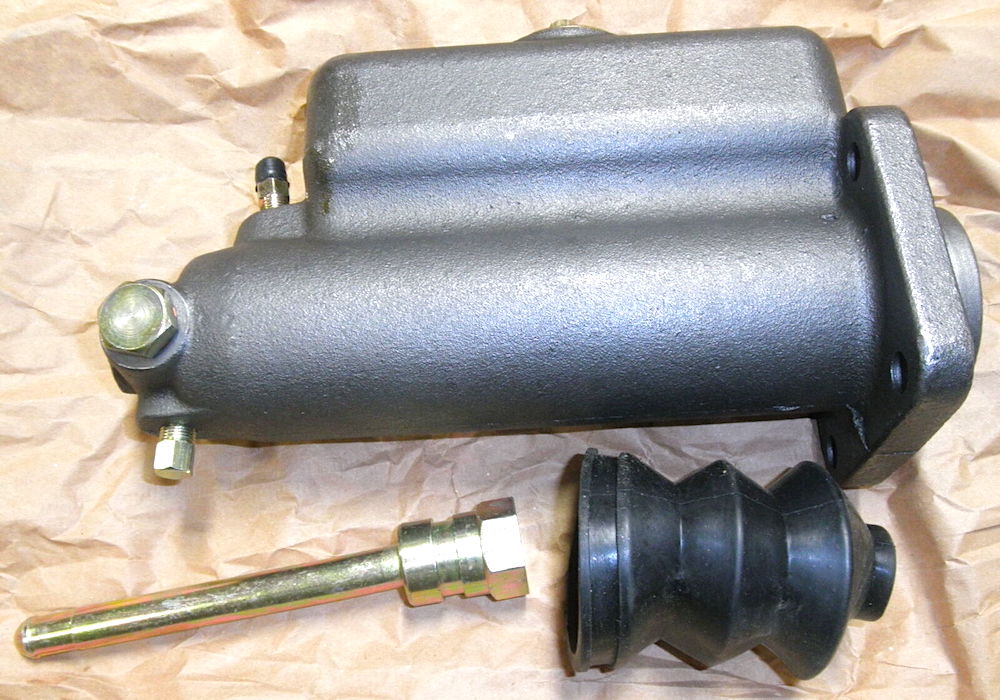 MASTER CYLINDER ; M939 5TON ; 7411070 MC390803 101199R91 KC6080 2530-00-741-1070