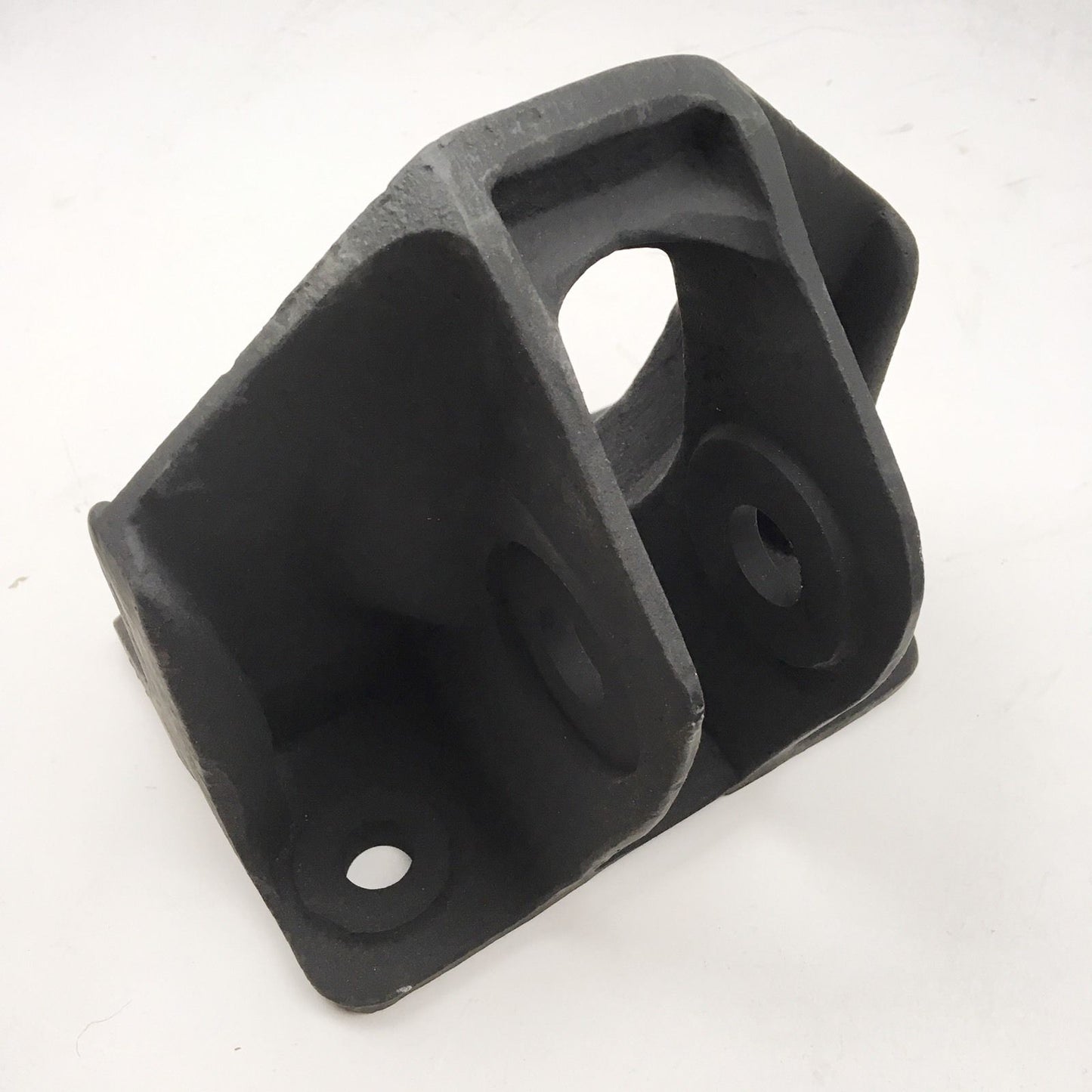 BRACKET , REAR-UPPER SPRING/SHOCK ; Hummer ; 12338738 5591504 2590012484873