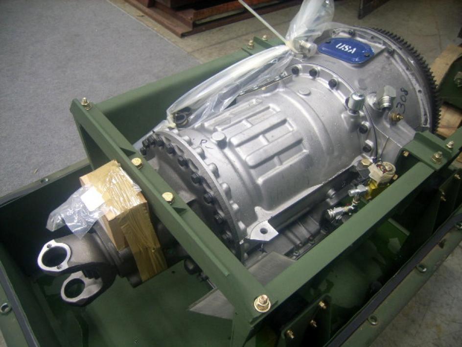 HT740D - TRANSMISSION & CONTAINER ; M977 ; 5705738 , 12357816 , 2520-01-132-4262