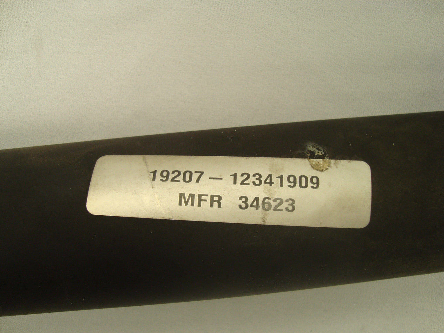 PROP-SHAFT ASSEMBLY w/ U-JOINTS, REAR ; 12341909 , 915051-1624 , 2520-01-346-1374