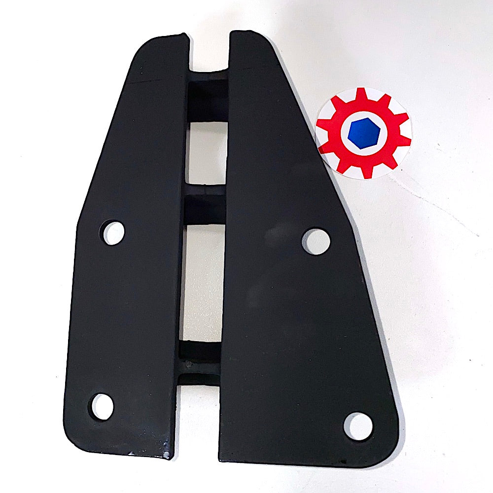 Bracket RH-Frt.Susp. 2nd Crossmember; Humvee M1114 ; 5591678 2510011856648 12338155-2