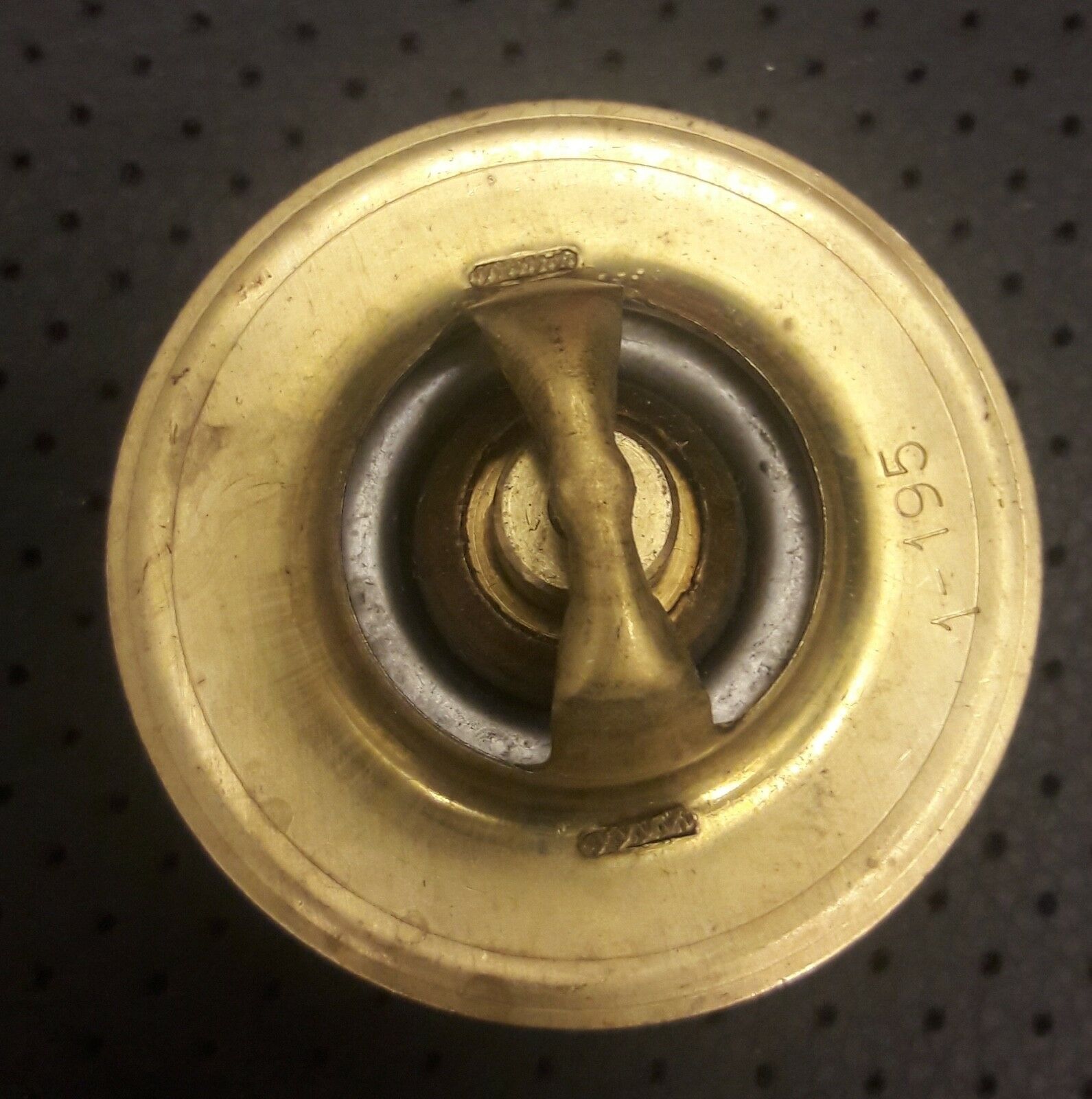 * LOT OF 10 TOTAL  *  ; AG AM-GAUGE ; THERMOSTAT ;  B309 ; 195F