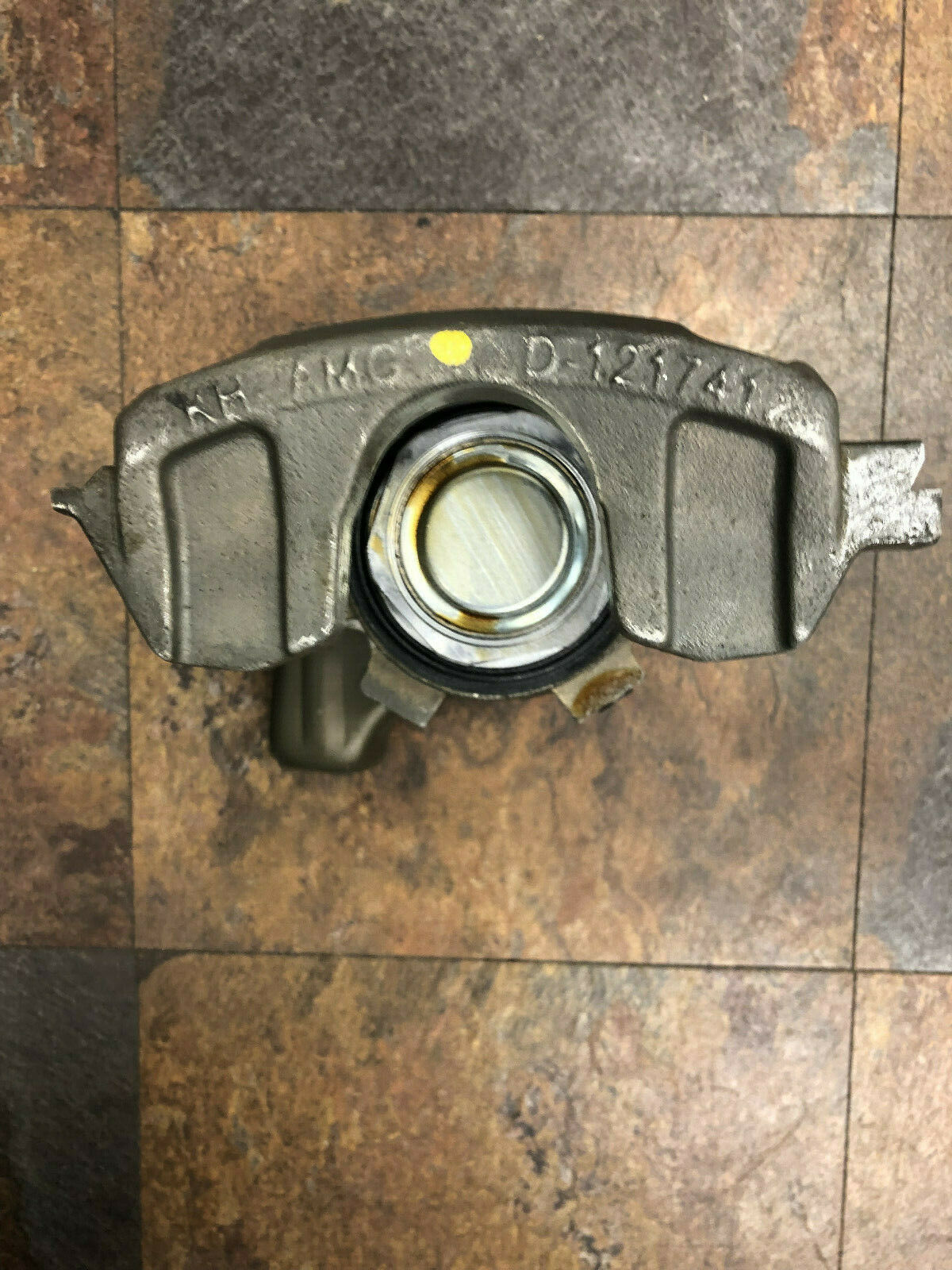 LH-Rear Brake Caliper Housing Assembly ; Mil. Hummer; 2530-01-565-2709 5745456