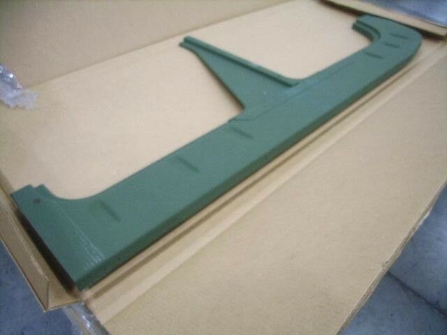 Rocker Panel, LH Outer Lower; H1 HUMMER ; 2510013357799 12339698-3 5575502