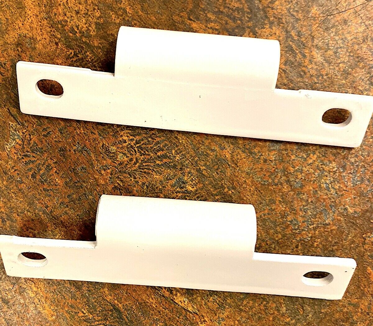 2 each- White- Hinges, X-Door or Soft Door- Bodyside; Hummer; 12338650-2 5575449