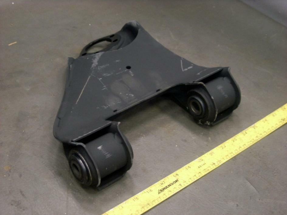 CONTROL BRACKET, UPPER FRONT RH ; Mil. Hummer ; 6030626 2530-01-554-8340