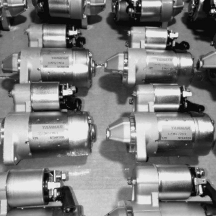 Starter 12 volt  ; Fits - Yanmar , Hitachi  ;  114362-77011 , S114-651A , 18203