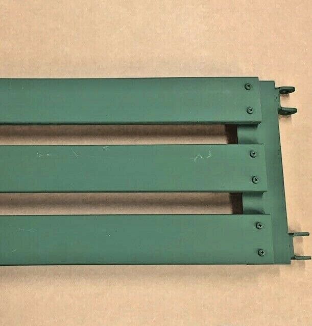 SIDE RACK / Tailgate Panel ; M101 Trailer ; 2510-00-733-9504 12440462 7339504