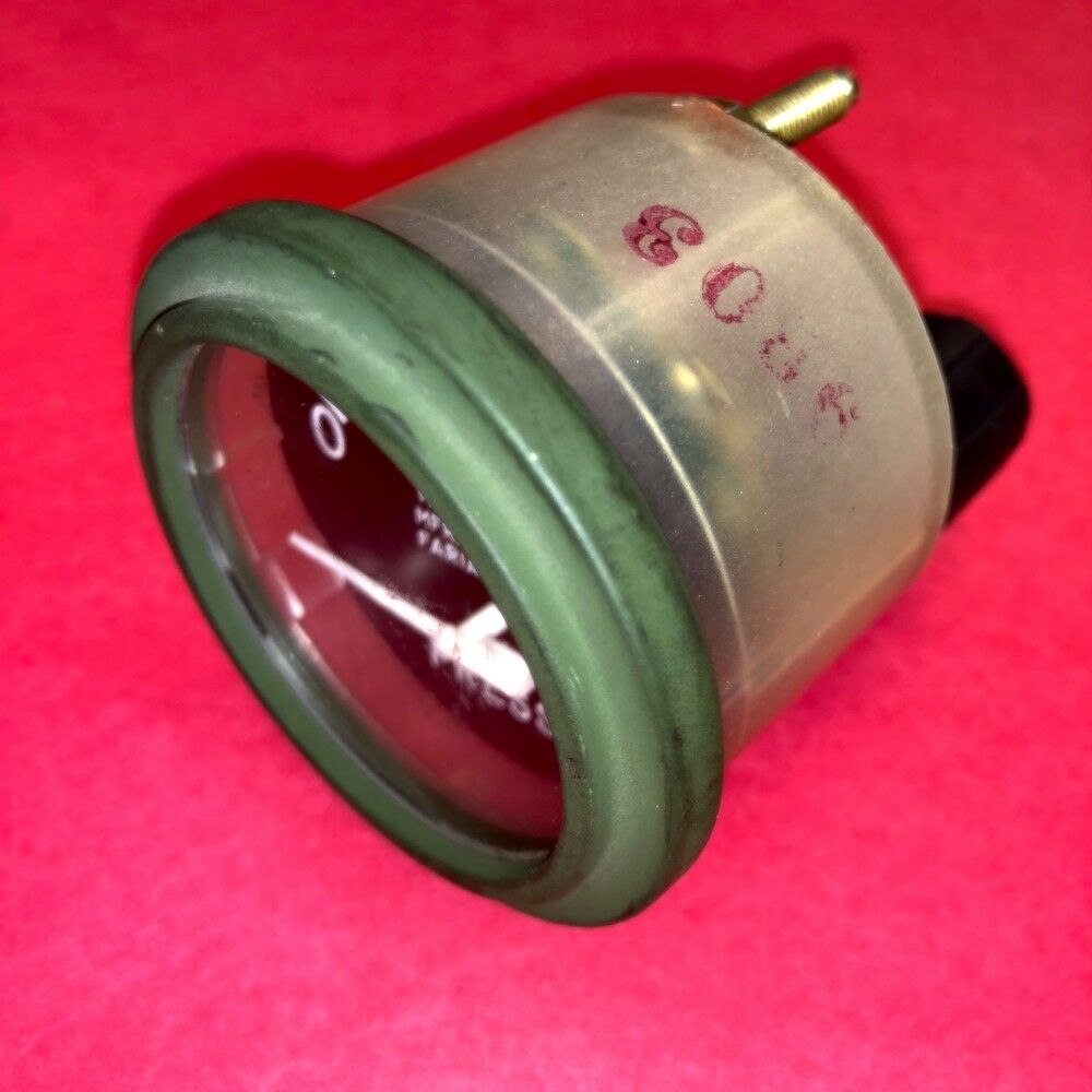 Oil Pressure Gauge / STD 0-120psi ; M939 M998 ; MS24540-2 8674895 4060-5-517C