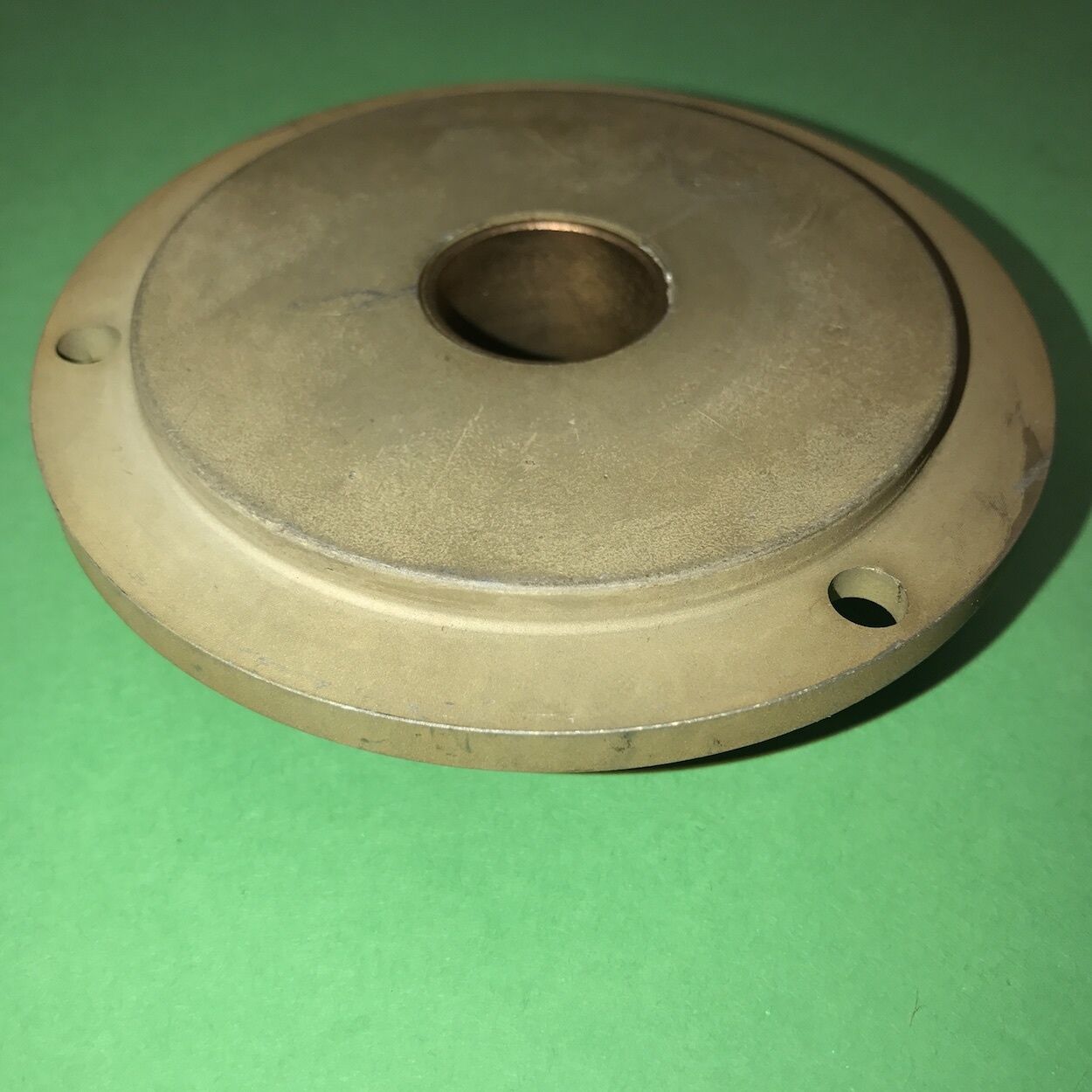 Intermediate Bearing Plate w/seal ; Hummer H1 ; 2990012055981 5741114 MFY-2130