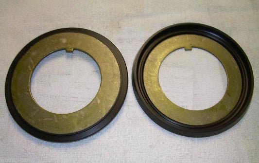 2 each  - AXLE OUTER HUB SEAL  M939 5TON ; 7413447  ;  A1205R668 , 5330009613596