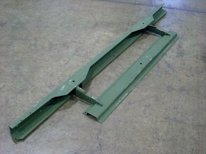 Bracket/Support, Rear D-Beam ; Mil. Hummer ; 2590014109968 12446928 WA1244928P