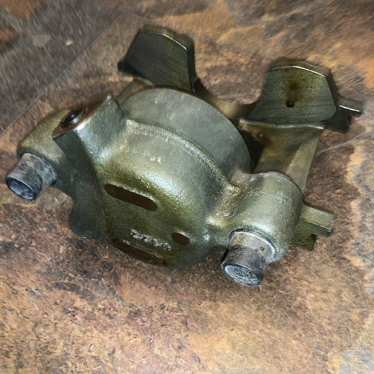 Front Brake Caliper - LH; Mil. Hummer  H1; 2530-01-484-9573  103700-10  5745454