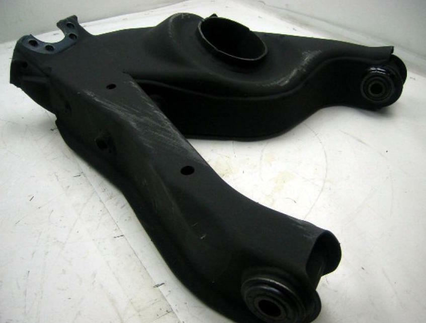 Control-Bracket, Lower-Rear RH & Front LH; Mil. Hummer ; 6030627 2530015548336