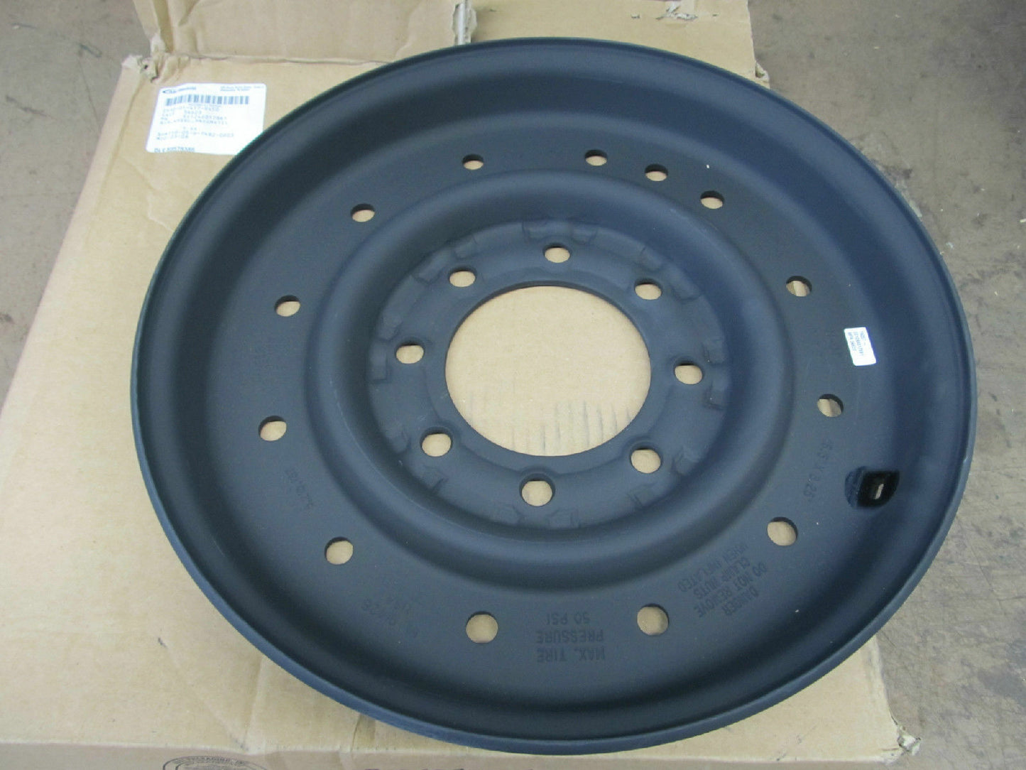 RIM WHEEL , OUTER , 12-BOLT 3850-lb ; Mil. Hummer ; 12460178 2530-01-417-8450