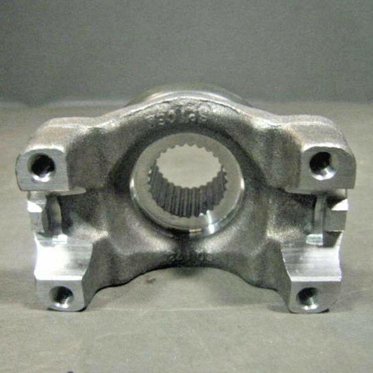 YOKE , INPUT REAR DIFFERENTIAL ; Humvee H1 ; 2520-01-432-3492 5937525 5936880-E