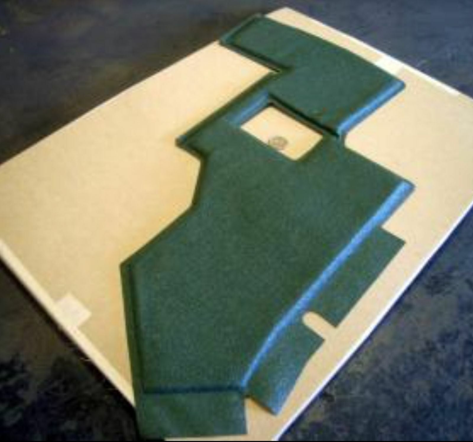 INSULATION, FRONT DRIVER-SIDE FLOOR ; M998 HUMMER ; 12339044  2510-01-251-8548