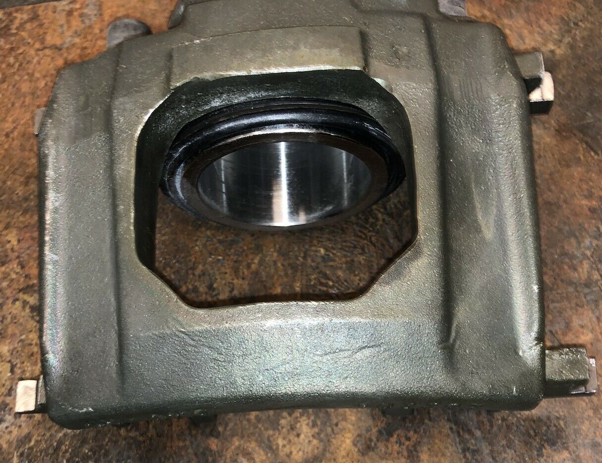 Front Brake Caliper - RH; Mil. Hummer H1; 2530-01-484-9574 103700-09 5745452