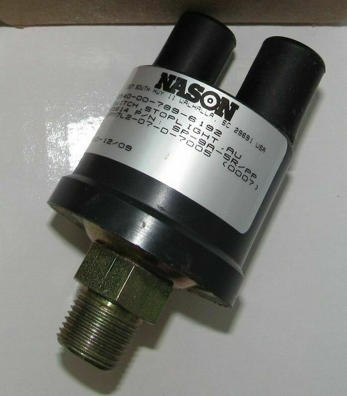 Switch , Pressure ;  M939  5TON  ;  5930-00-789-6192 , 11602160 , UID3754 , 7005