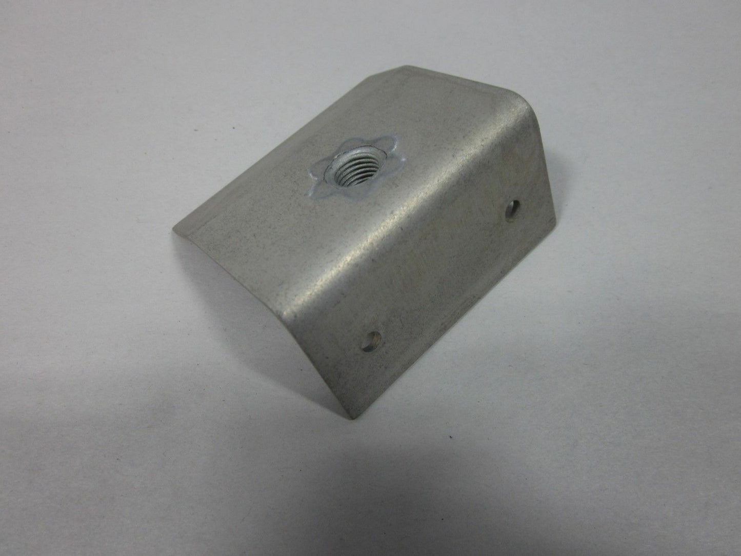 Mil. Hummer - M998 ; REINFORCEMENT , TUNNELSIDE , LH --- 12342386