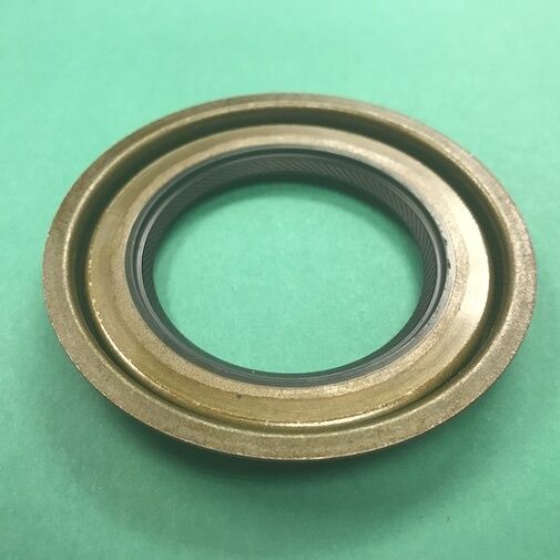 Lot of 100 each- SEALS, FRONT TRANSMISSION; 6712NA 5740339 8626916 5330010254212