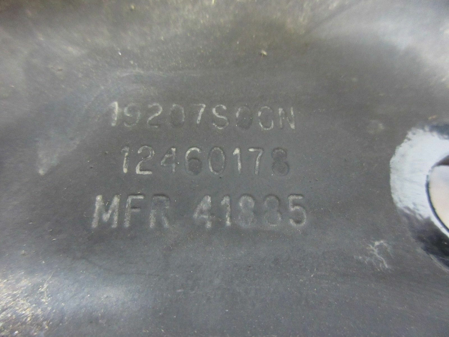 RIM WHEEL , OUTER , 12-BOLT 3850-lb ; Mil. Hummer ; 12460178 2530-01-417-8450