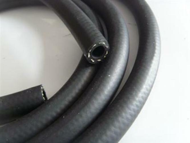 HOSE, CROSSOVER, SURGE TANK 5579065 , 12339155-1 , 4720-01-186-6018 M998 H1