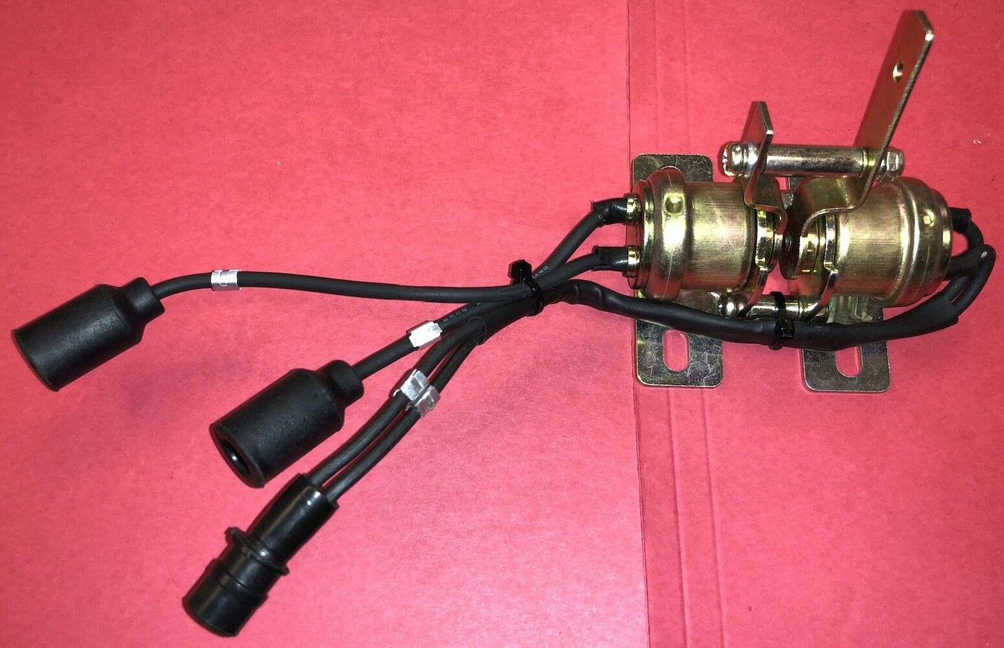 Switch , Brake Light ( Dual Lever ) ; Humvee Hummer ; 2540-01-410-8789 12460230