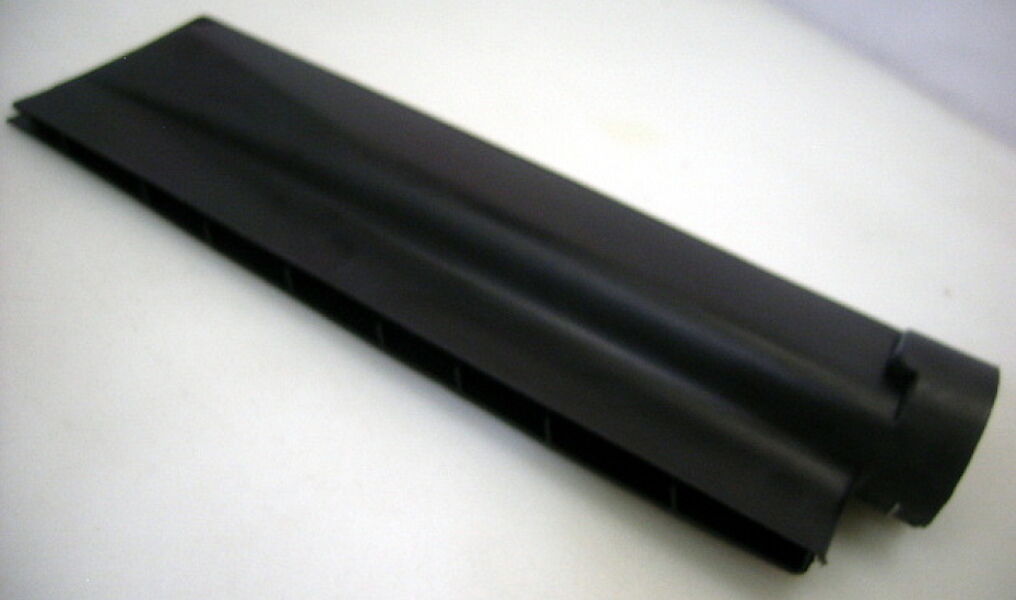 NOZZLE , DEFROSTER/HEATER, RH; MIL. HUMMER ; 2510-01-184-5498 12339292-1 5575919