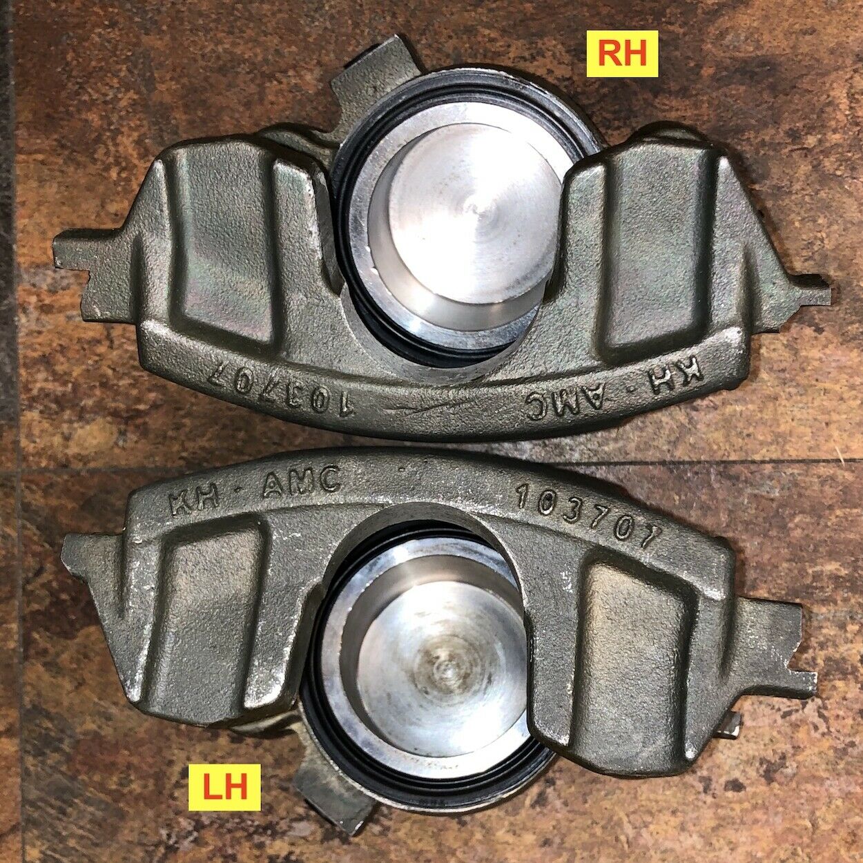 2 each- Set of Front Brake Calipers - LH&RH; Hummer Humvee H1; 5745452 & 5745454
