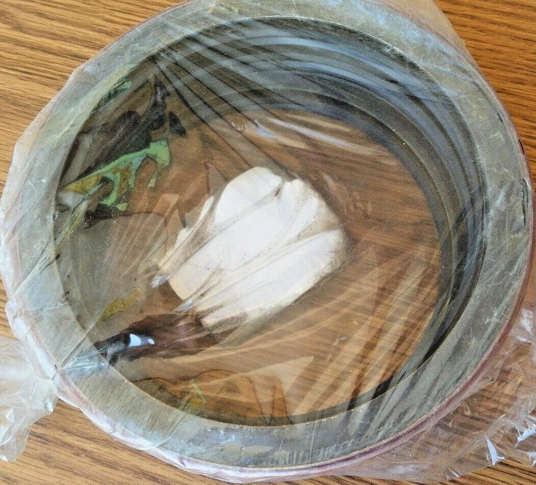 4 each per lot- SEAL ; HEMT T ; 1367260 415938 21284FX 1367260 5330-01-164-8552