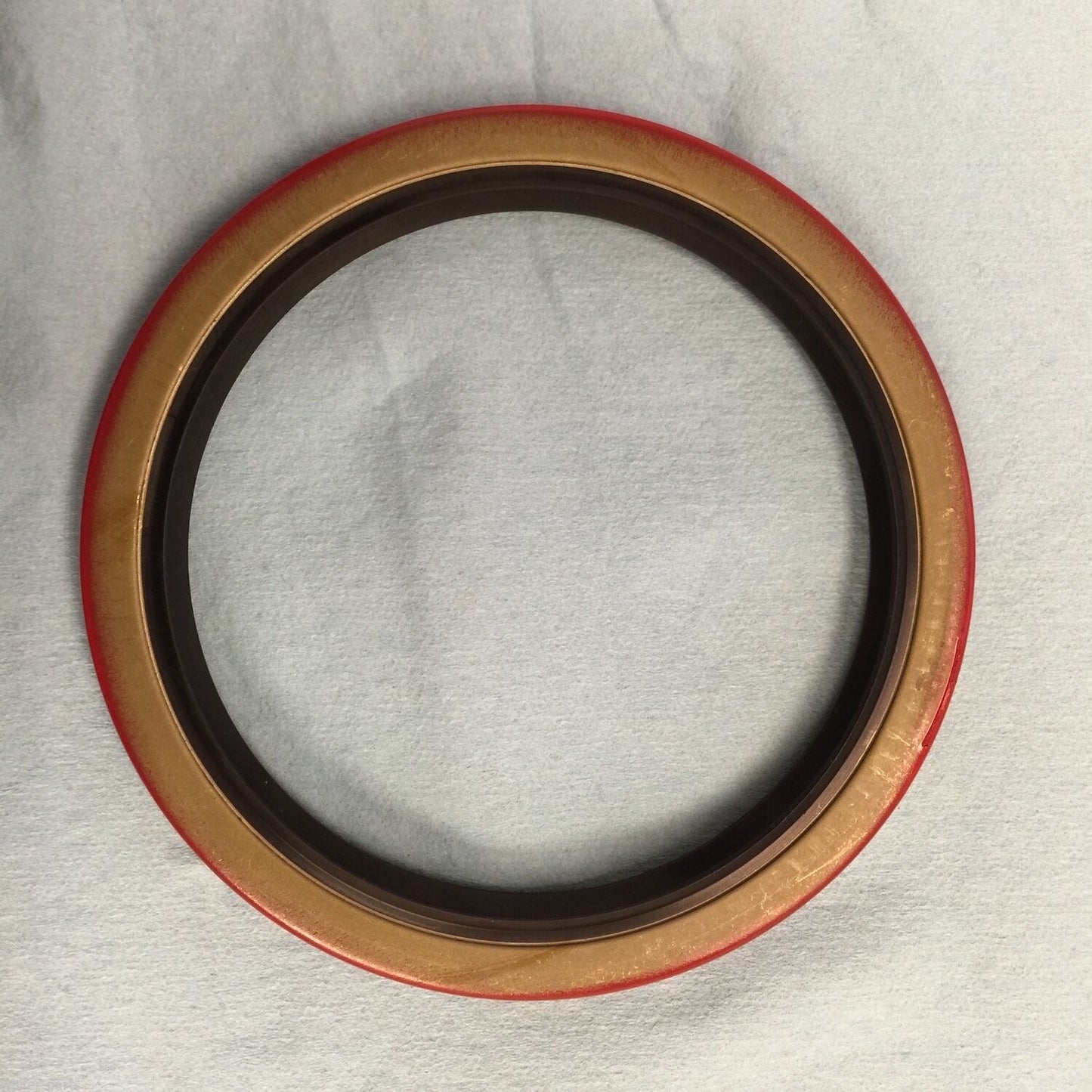 OIL SEAL ; M977 M916A1 M916A2 ; 1367260 415938 21284FX 1367260 5330-01-164-8552