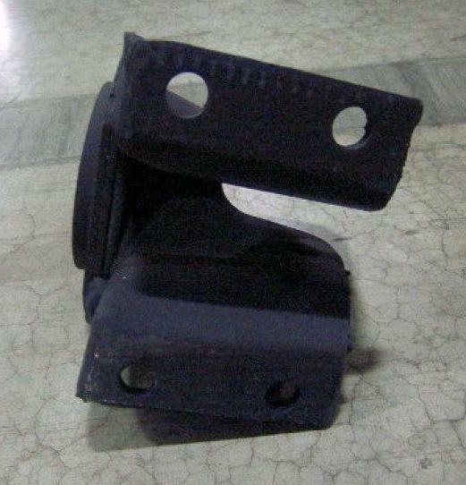 BRACKET , REAR-UPPER SPRING/SHOCK ; Hummer ; 12338190 5589107 2540012035664