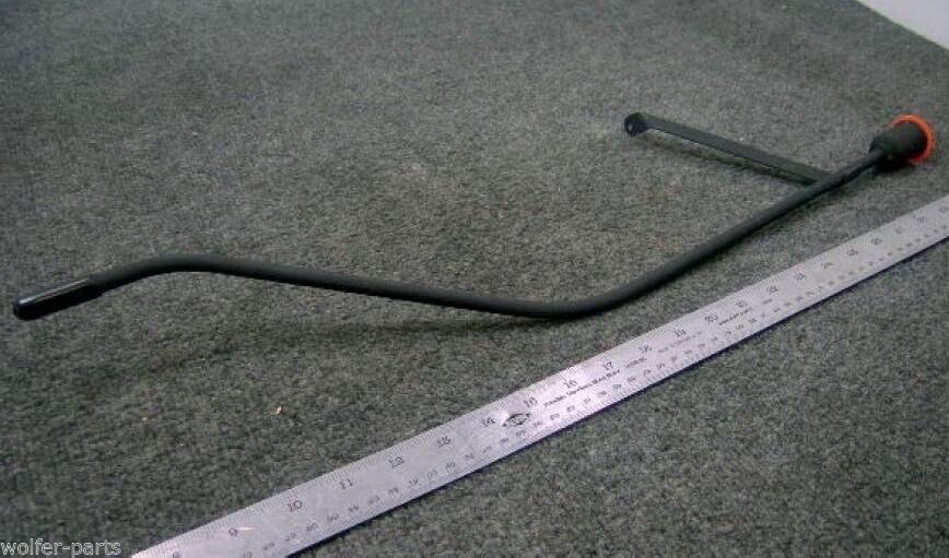 TUBE , DIPSTICK ENGINE OIL , DWF ; M998 Mil.HUMMER ; 12469130 , 2590-01-475-3438