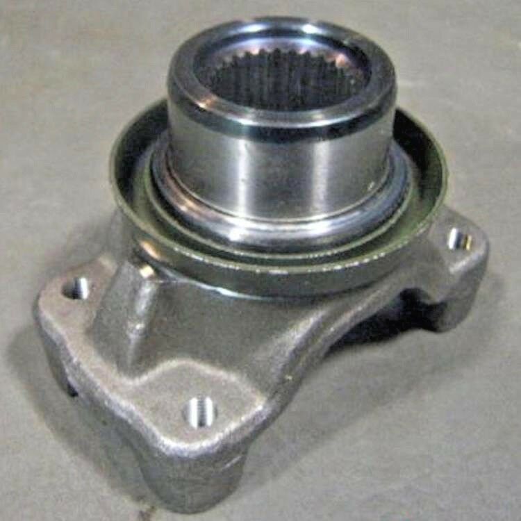 YOKE , INPUT REAR DIFFERENTIAL ; Humvee H1 ; 2520-01-432-3492 5937525 5936880-E