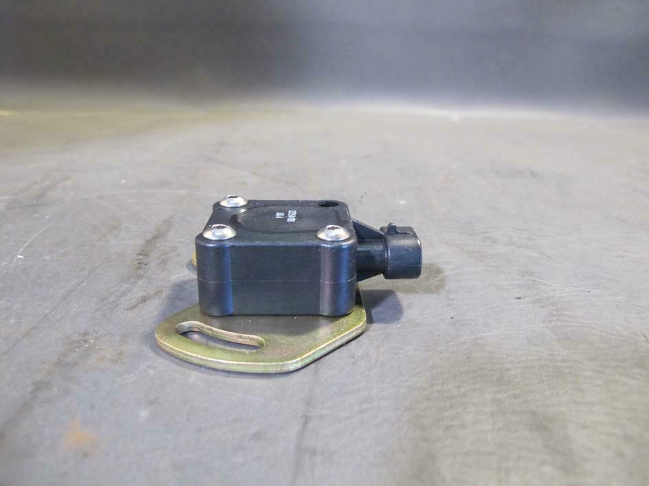 THROTTLE POSITION SENSOR - TPS ; 6.5L Hummer ; 12554488 5714530 2990014264425