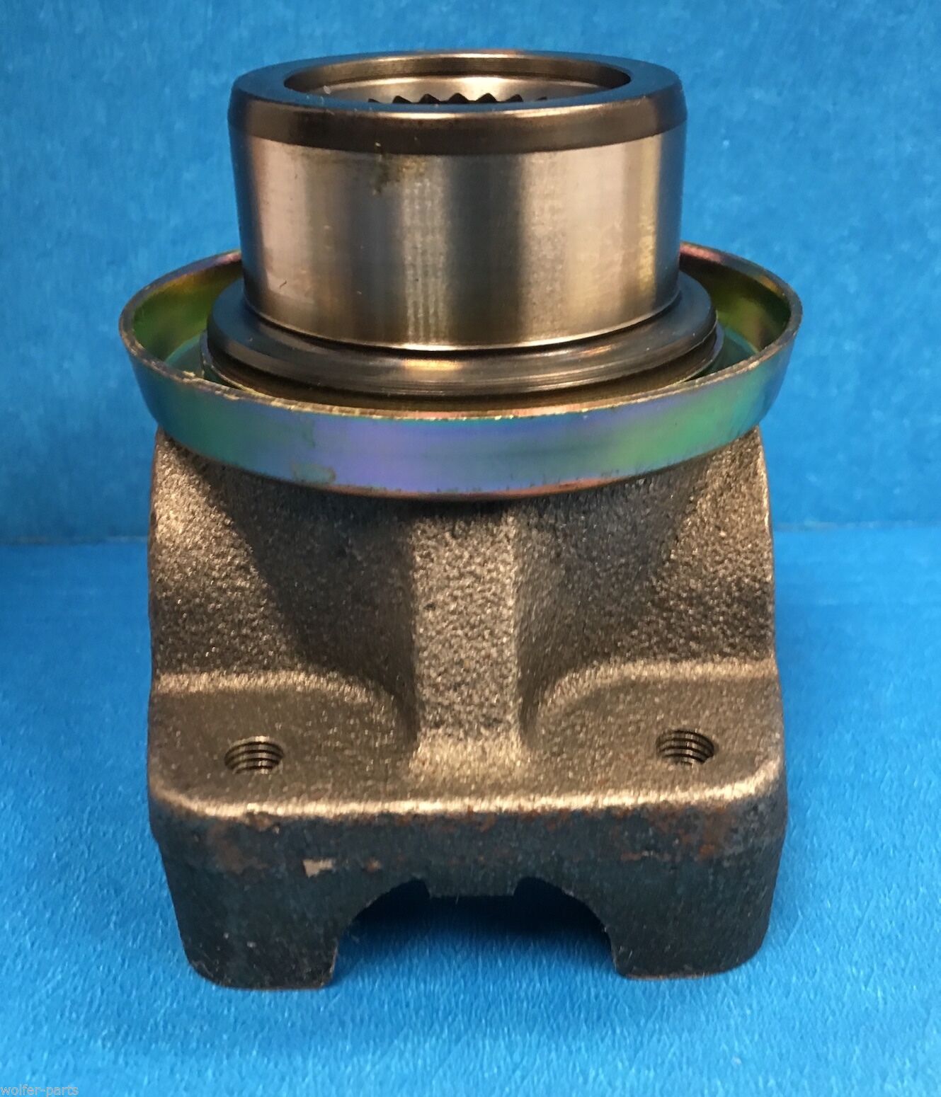 YOKE , INPUT FRONT DIFFERENTIAL; HUMMER H1 ; 2520-01-267-7371 12460374 5717032