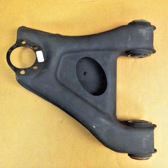 Control Bracket, FRONT UPPER LH; Mil. Hummer ; 2530014147844 12460167 EC12460167