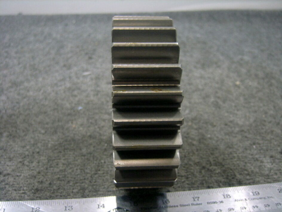 Set of 4- Gear Spur Lower Output 12K Knuckle ; Humvee ; 6009452 3020-01-476-2701