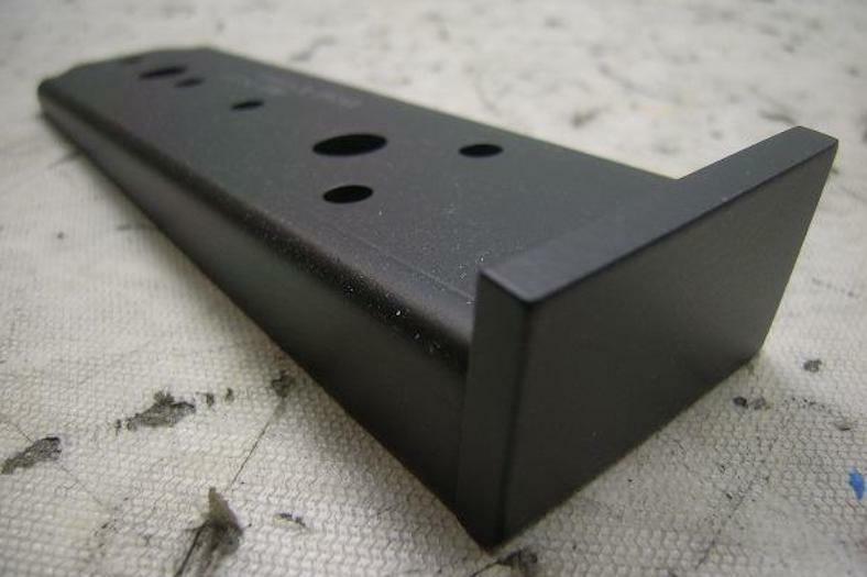 Bracket, Hood Latch ; M998 Hummer Humvee ; 12338905 2510-01-185-6715 5578525-C