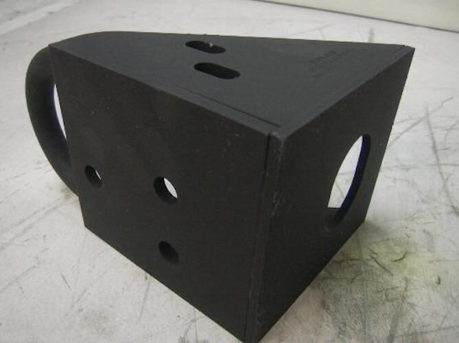 BRACKET ,BODY MOUNT(C-PILLAR) LH -10K ; Mil. Hummer ; 5340-01-358-5588 12342509